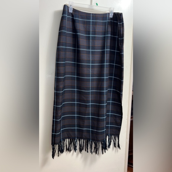 Cato Woman Plaid Maxi Skirt 🔥 - Picture 1 of 5